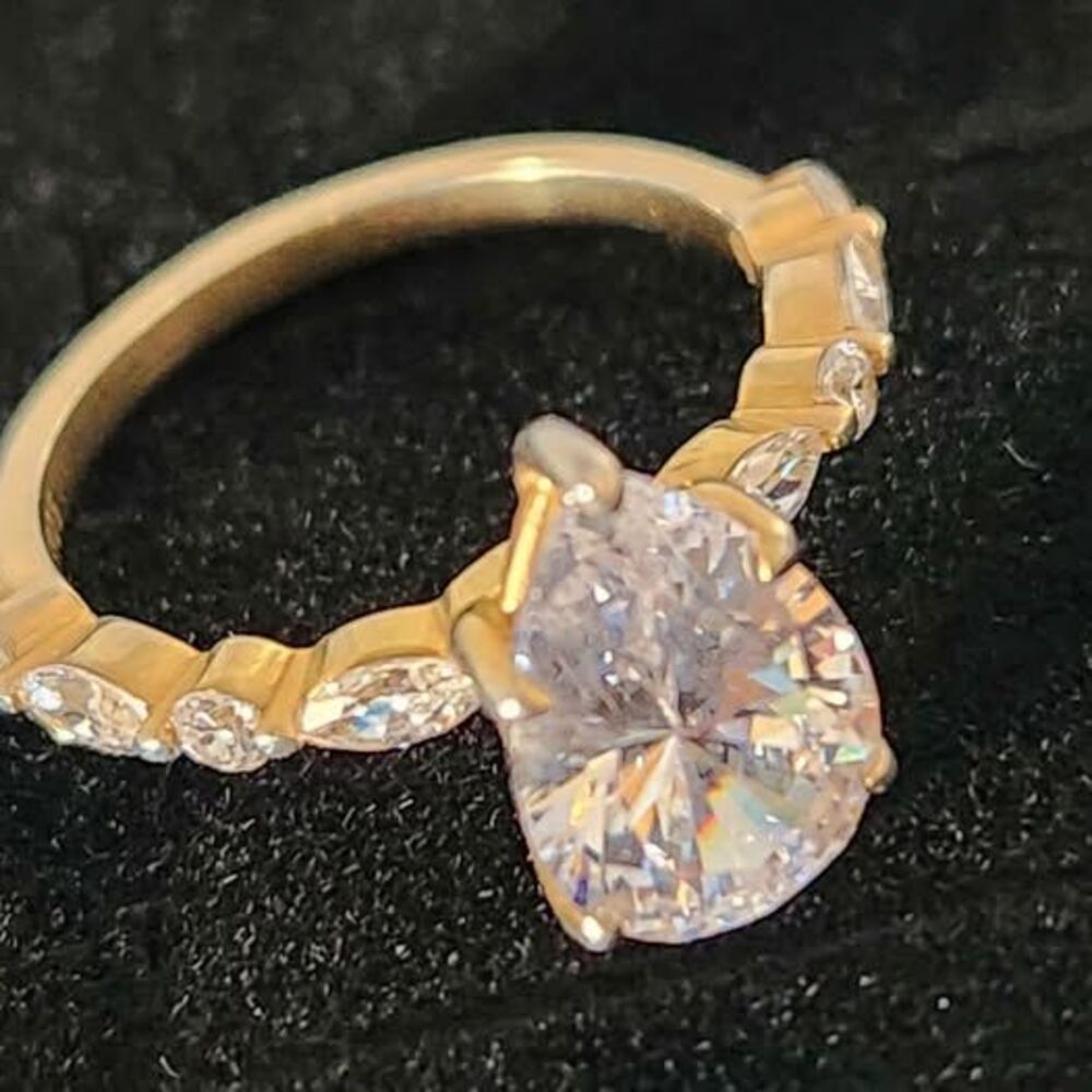 Sterling Silver 925 Ring, Pear-Cut Moissanite, Size 5